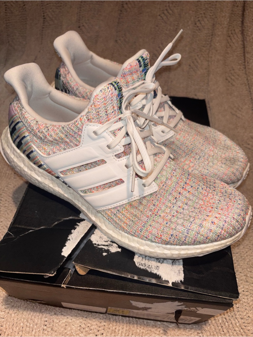 Adidas UltraBoost 4.0 Multicolor Rainbow Knit Sneakers Women’s 9.5 US